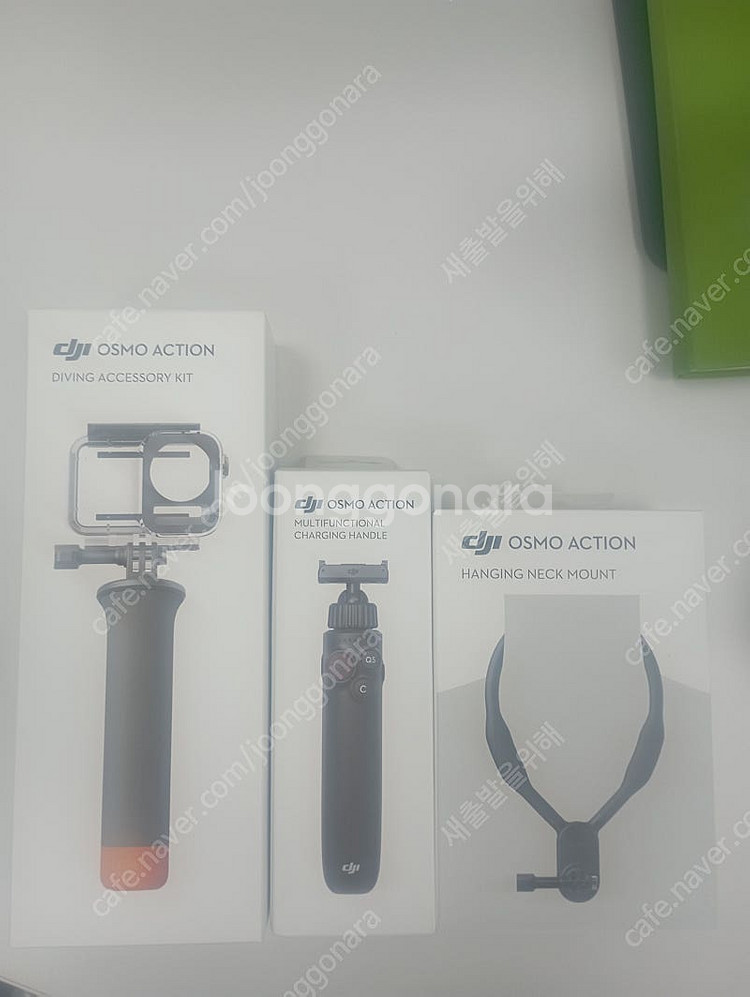 Dji 액션5 프로 악세사리 미개봉 팝니다.--1