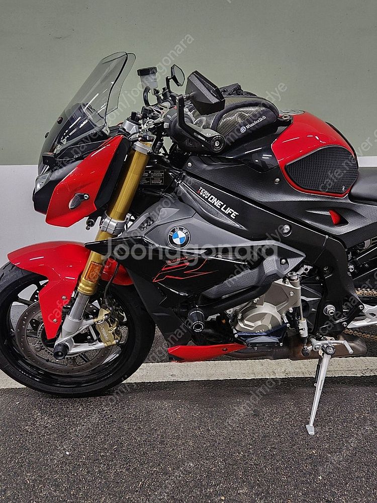 18년식 BMW S1000R (싱글알) 컨디션최상 판매...--5