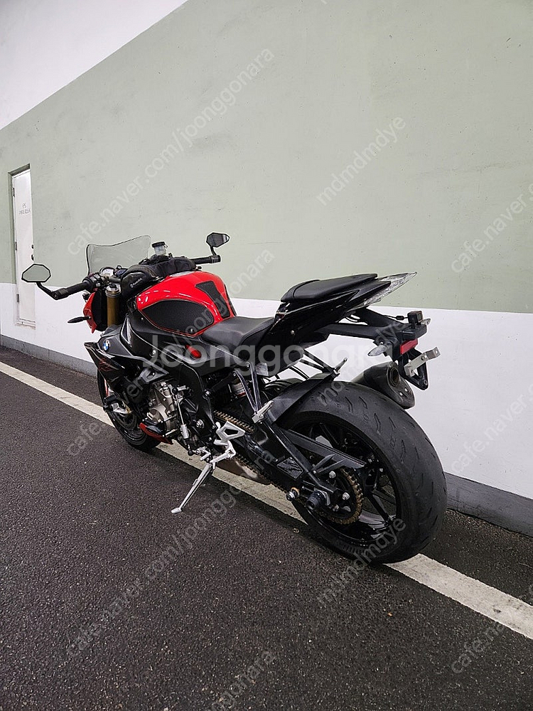 18년식 BMW S1000R (싱글알) 컨디션최상 판매...--7