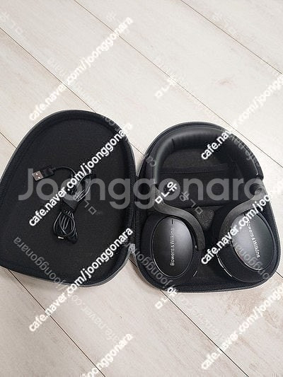 바워스앤윌킨스 무선 헤드셋 (블랙)--1
