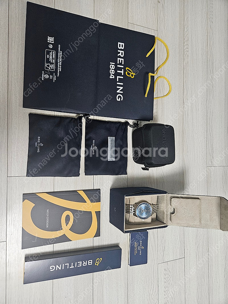 브라이틀링 네비타이머(A17329161C1A1) 팝니다...--3