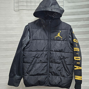 나이키조던 키즈 경량패딩 점퍼 사이즈 8-10y