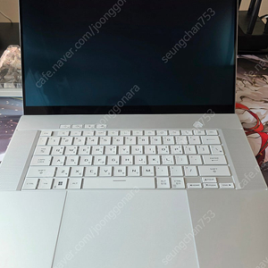 Asus 제피러스 g16 2024