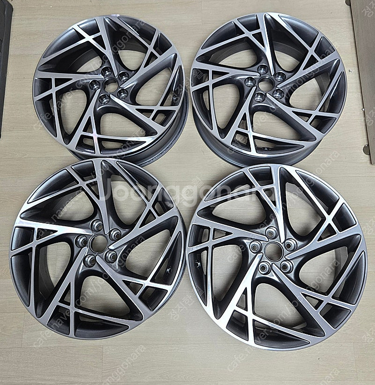 대품X] 80 제네시스 G90 RS4 20인치 순정 컷...--0