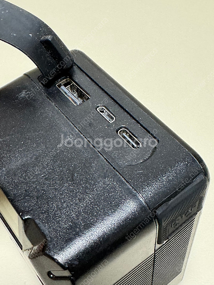FXLION NANO TWO V마운트 배터리 판매합니다--7