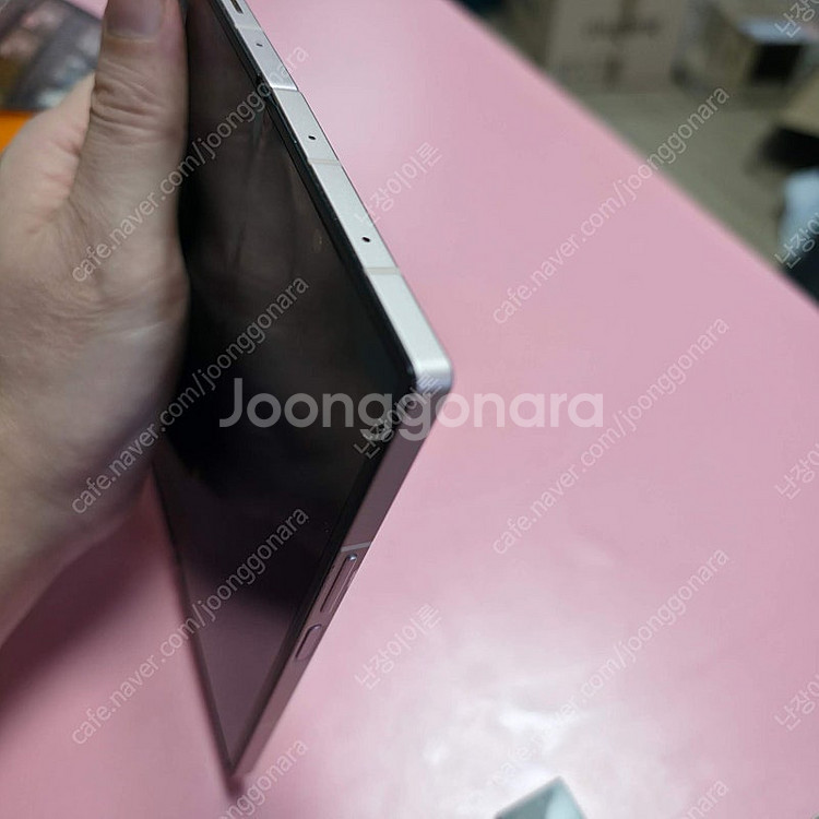 지폴드6 512G 자급제 카본케이스 연핑크--3