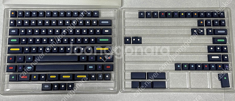 GMK dots R1 키캡 팝니다.--0
