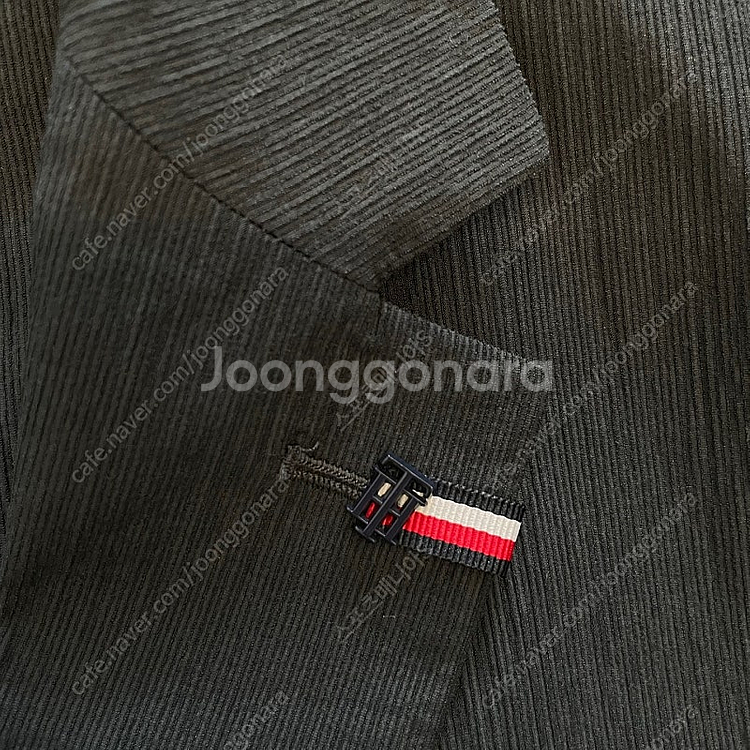 타미힐피거 2025 여름 플리츠 블레이저 자켓 L--3