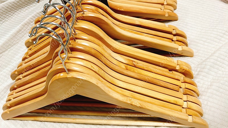 원목 옷걸이 20개 일괄판매--4