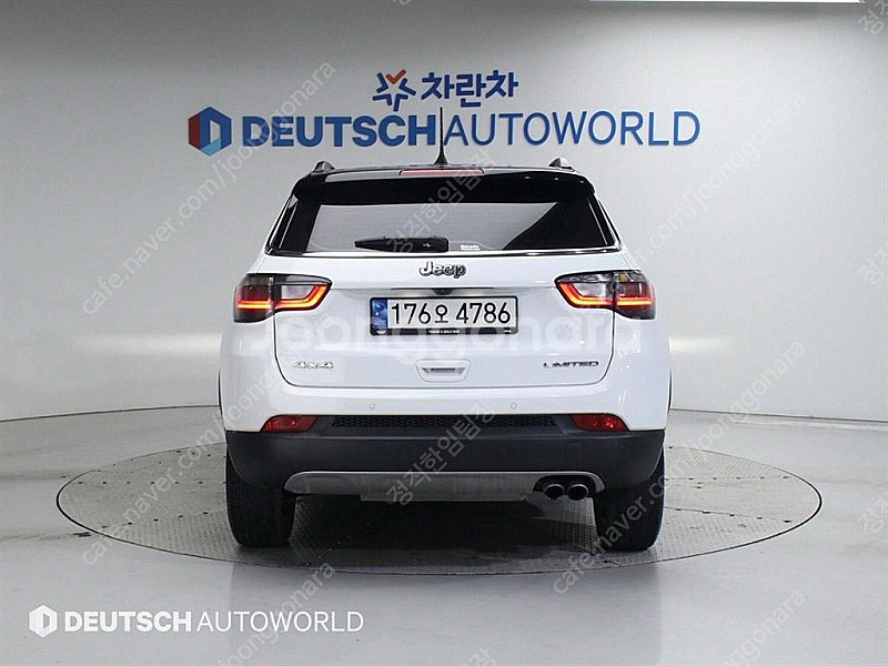 지프 컴패스 2세대 24 AWD 리미티드 중고차 판매합...--3