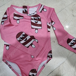 휴고러브스티키 수영복 18-24