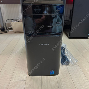 신품급 i7-12700 삼성 데스크탑 팝니다.