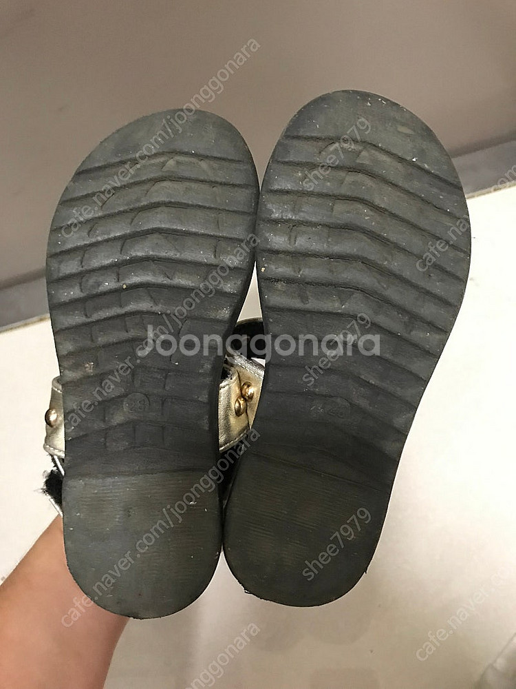 무료배송)여아 180사이즈 크록스+나이키 외 샌들 일괄판매--7