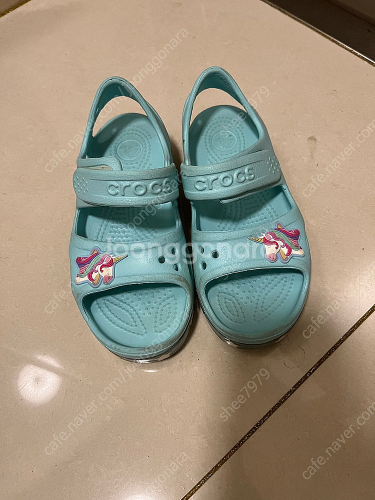 무료배송)여아 180사이즈 크록스+나이키 외 샌들 일괄판매--9