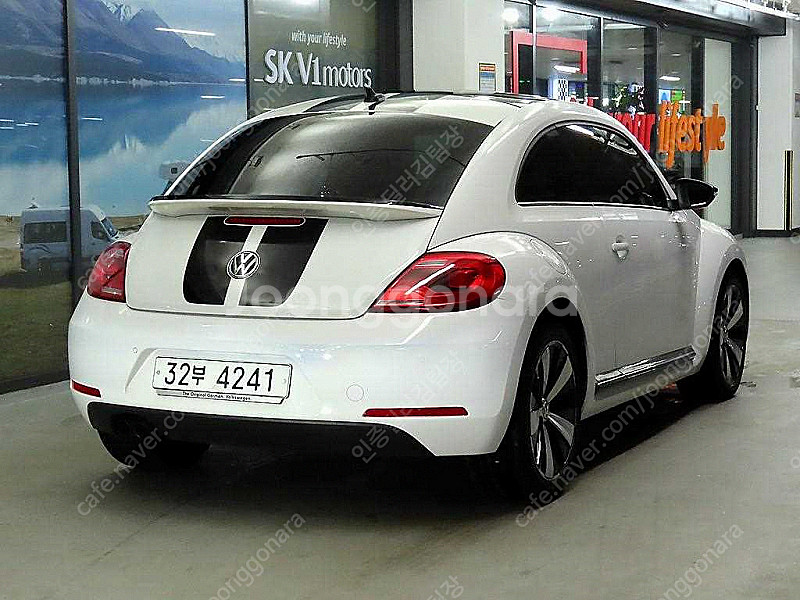 폭스바겐 더비틀 20 TDI 프리미엄 중고 저렴하게 판...--3