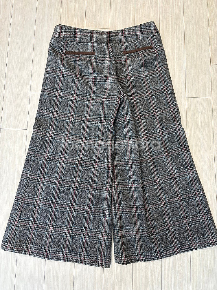 [새 옷] 조인어스 여성 체크 9부바지 66사이즈--1