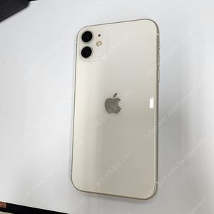 023797 아이폰11 화이트 64기가 무잔상A급 성능100% 메인폰 추천 24만원