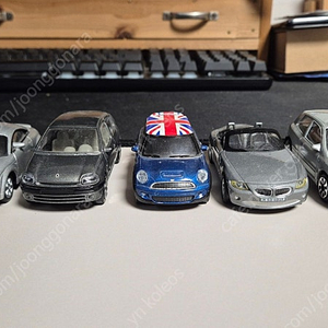 1/43 다이캐스트 수집용 부라고, 웰리, 홍웰 등 수집용 미니카 일괄 5대 판매합니다.
