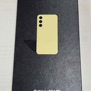 갤럭시 S24FE 옐로우색상 256용량 상태좋은 무잔상 풀박스 단말기 45만 판매합니다
