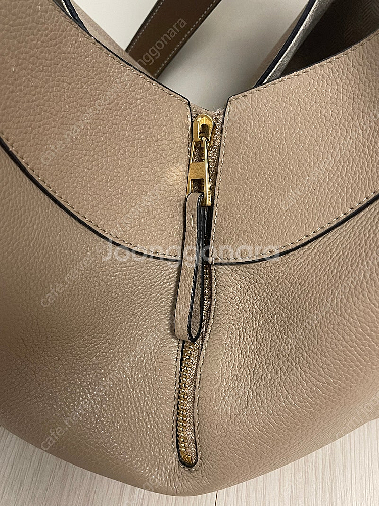 로에베 해먹백 스몰 샌드--3