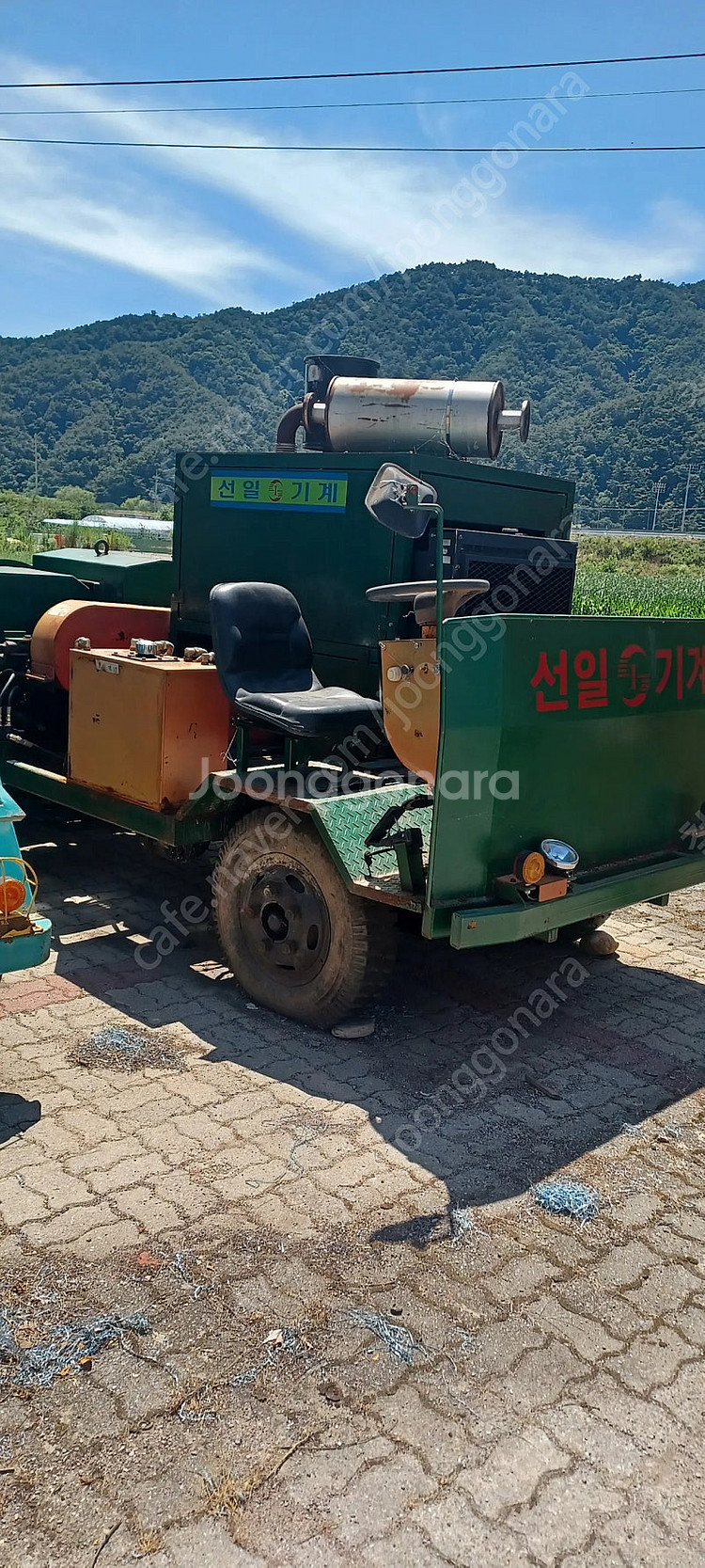 톱밥기계 목재파쇄기 톱밥제조기 자주식 풍림 3대--9