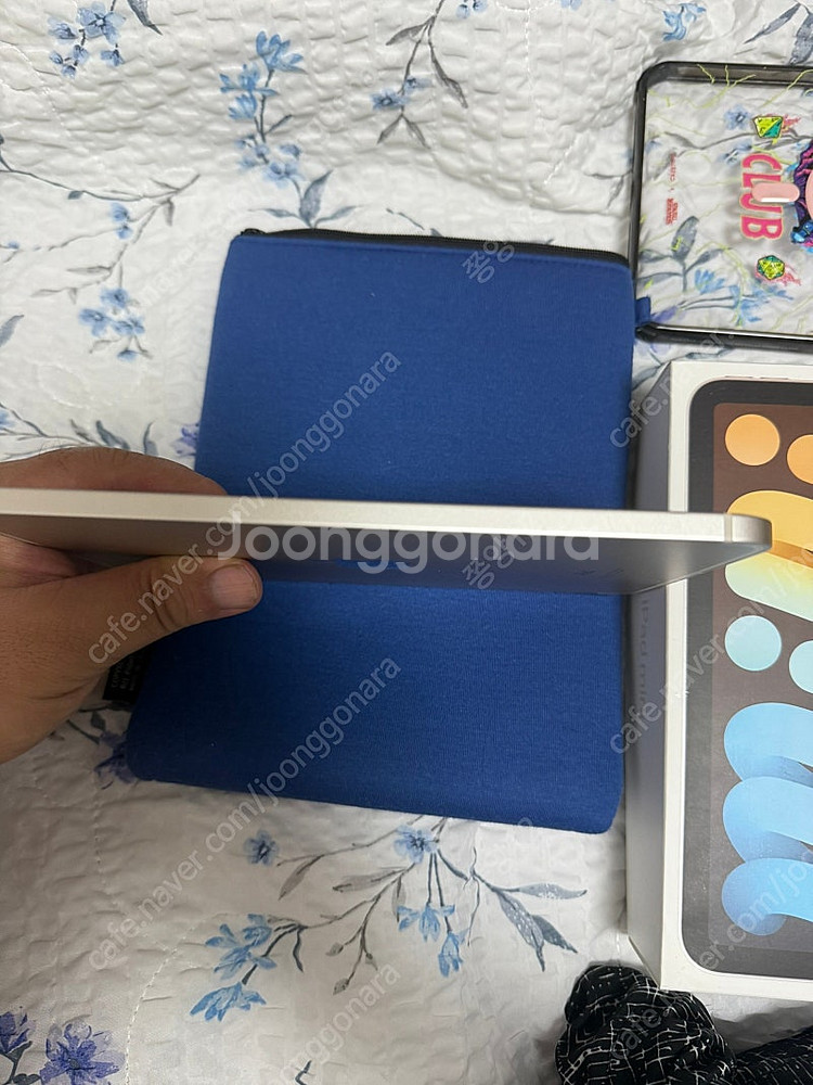 아이패드미니6 64기가 셀롤러 팝니다.--3