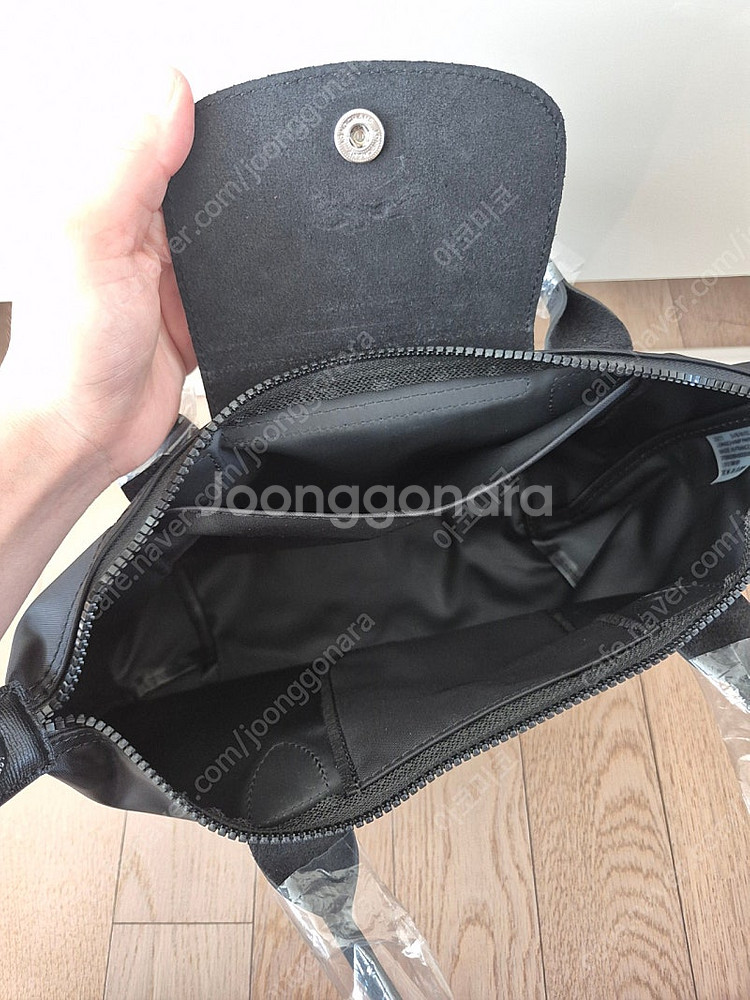 (새상품)롱샴 르 플리아쥬 스몰 토트백 블랙색상--1