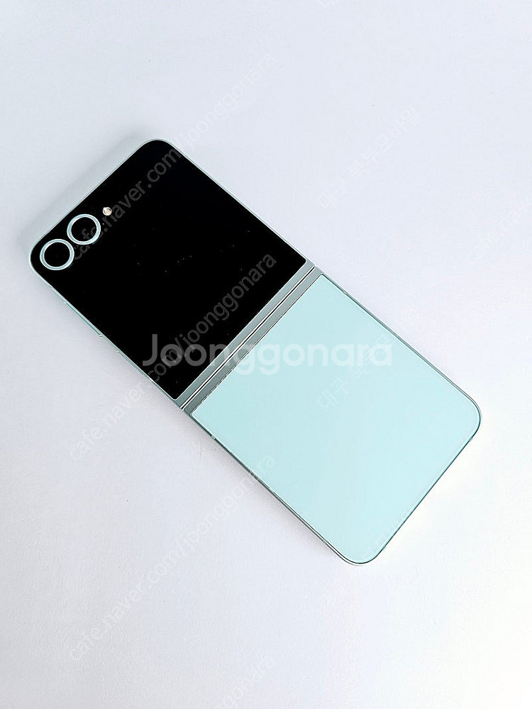갤럭시 Z플립6 256GB 새상품급 민트 공기계 중고폰...--1