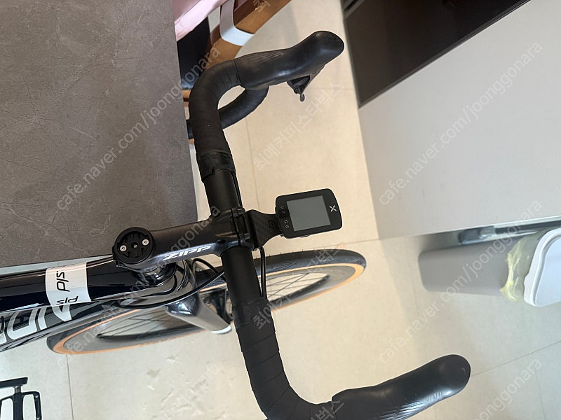 트리곤 다크니스 di2 울테그라 블랙 + 보라휠셋 이미지