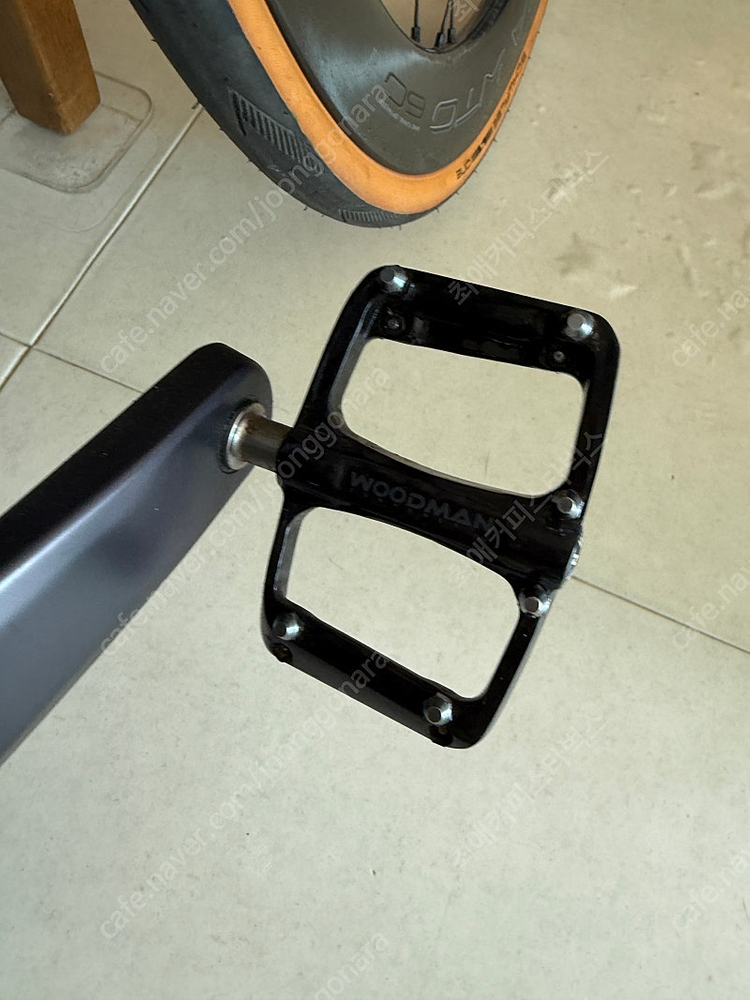 트리곤 다크니스 di2 울테그라 블랙 + 보라휠셋 이미지