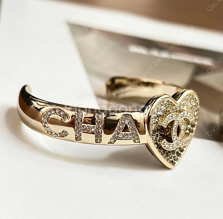 샤넬 크리스탈 뱅글팔찌--3