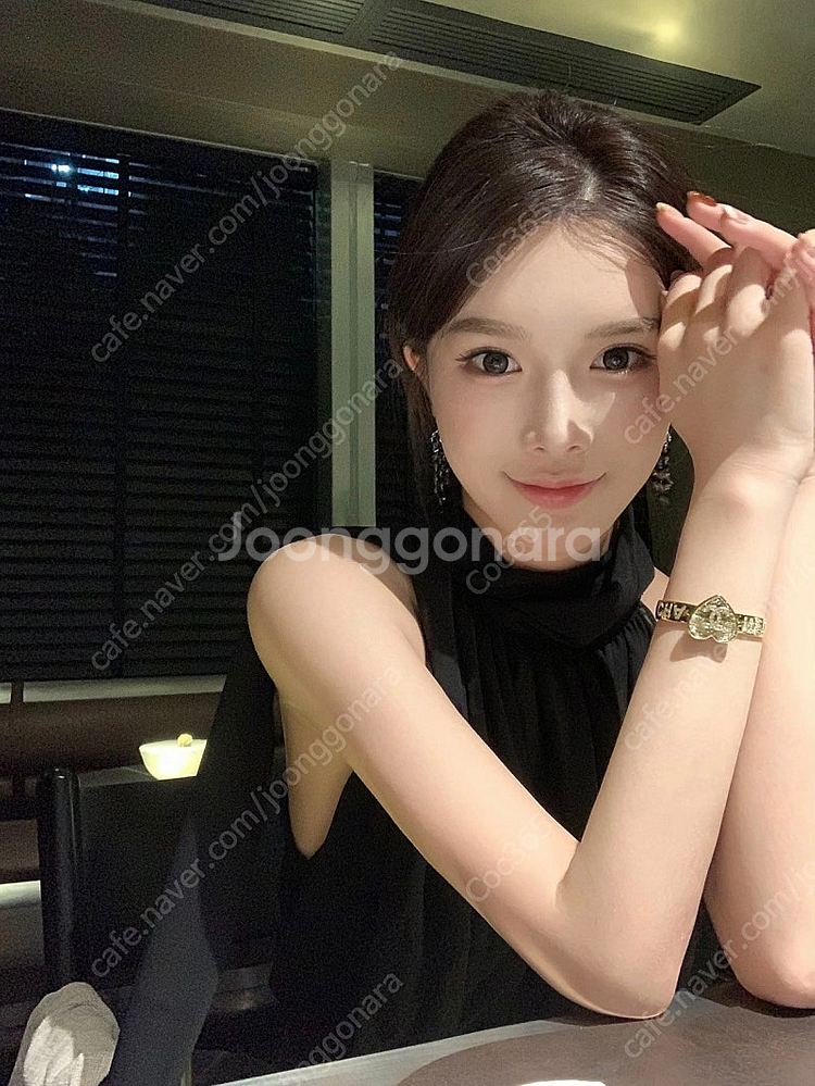 샤넬 크리스탈 뱅글팔찌--6