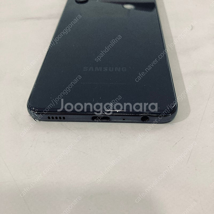 갤럭시 A32 블랙 64기가 무잔상 매우깨끗한기기 8만...--3