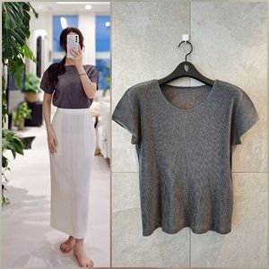 플리츠플리즈 그레이 미스트3 이세이미야케