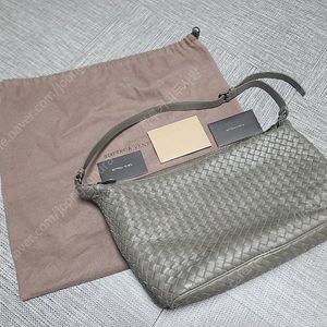 보테가베네타 호보백 인트레치아토 숄더백 보테가베네타 위빙백 바나나백