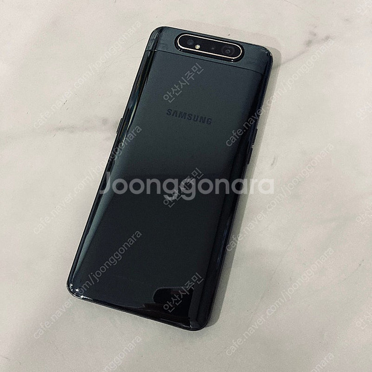 갤럭시 A80 블랙 128기가 깔끔한기기 7만8천원 판매합니다--1