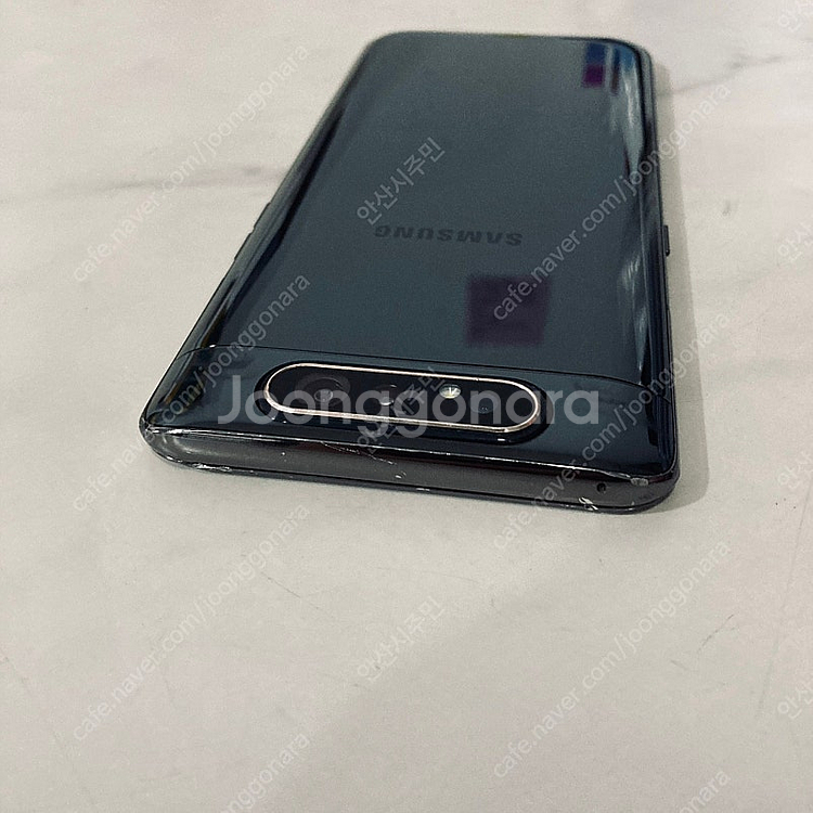 갤럭시 A80 블랙 128기가 깔끔한기기 7만8천원 판매합니다--3