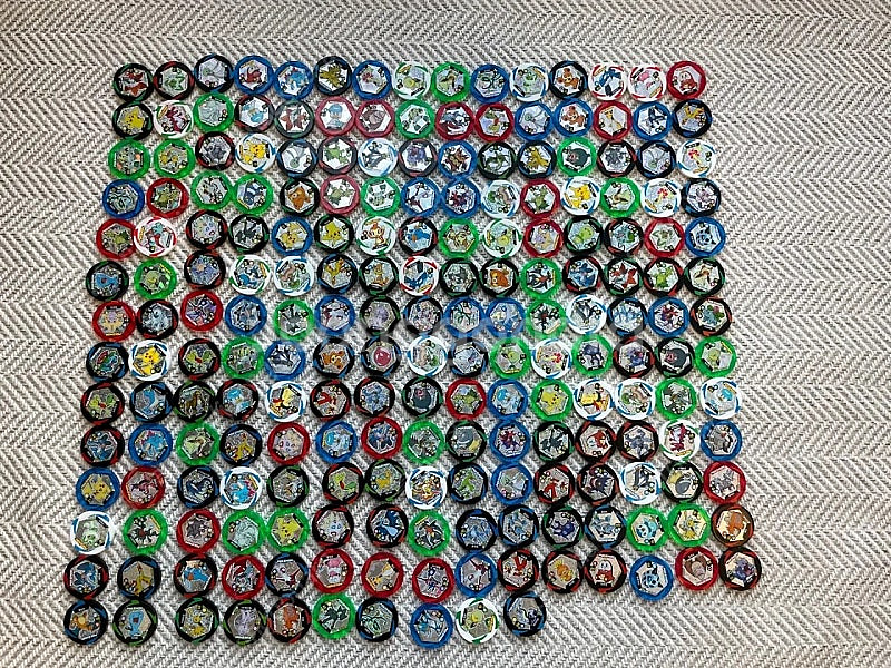 포켓몬 원형 고무 딱지 팝니다.--0