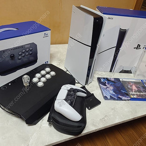 플스5 PS5 슬림 디스크에디션(사용시간 100시간) + 권바드론2(개조) + 철권8/페르소나5/몬헌월드아이스본