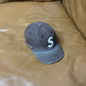 Supreme 슈프림 워시드 브라운 S로고 6패널 볼캡 모자 (Washed Brown)