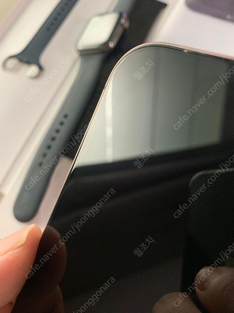 아이폰16프로 256 + 애플워치8 셀룰러 판매 및 폴드7 자급제 교환 추가금 드립니다.--1