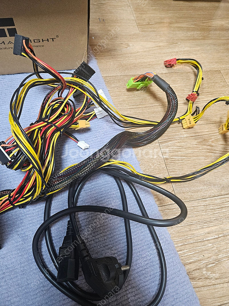 마이크로닉스 클래식 2 700w 파워--2