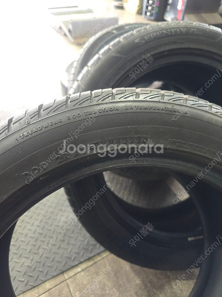 브리지스톤 245/45R17 투란자 세레니티 플러스 한...--6