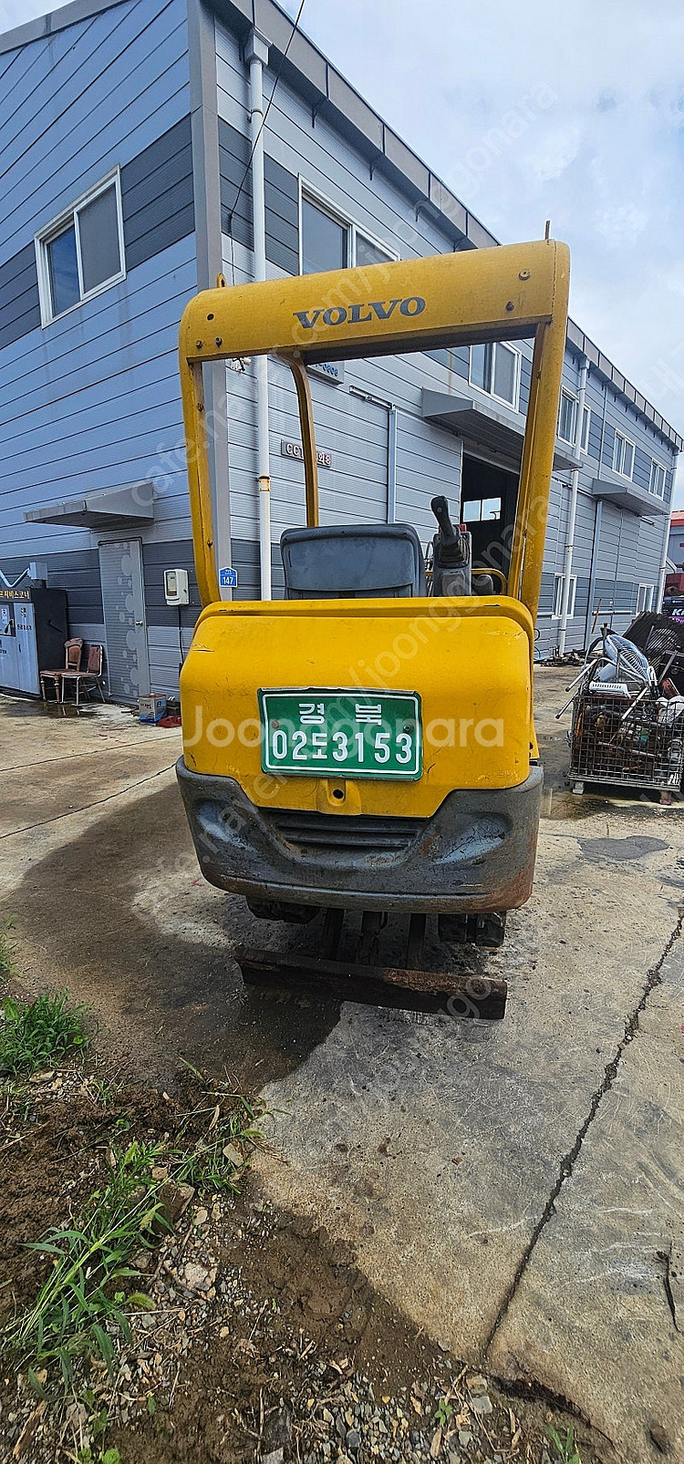 볼보EC15 중고미니굴삭기 팝니다--3