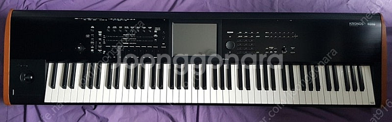 코르그 크로노스2 Korg Kronos2 88 팝니다--0
