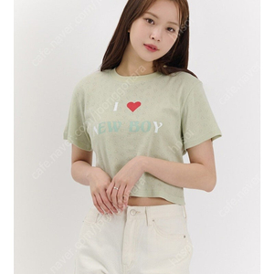 [미개봉새상품] 비욘드클로젯 크롭 반팔티 반값 2만원입니다 ^^