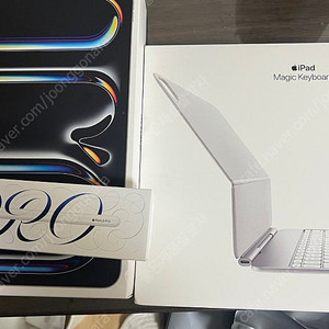 ️미개봉 아이패드 프로13 m4 2tb 셀룰러 나노텍스쳐, 애플펜슬 프로, 매직키보드13