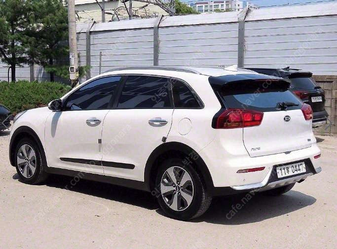 중고차 기아 니로 1.6 하이브리드 럭셔리 부부중고차 중고차할부 ★ 여유자금 ★ 수원 ★ 이미지