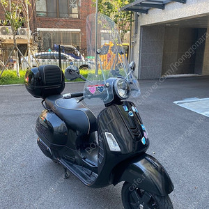 2019년 베스파GTS125 검정 생활튜닝 바이크 판매합니다.