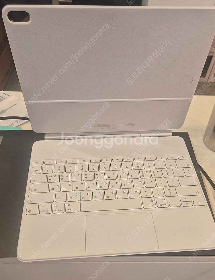 Apple 애플 매직 키보드 M3 iPad Air 13...--4